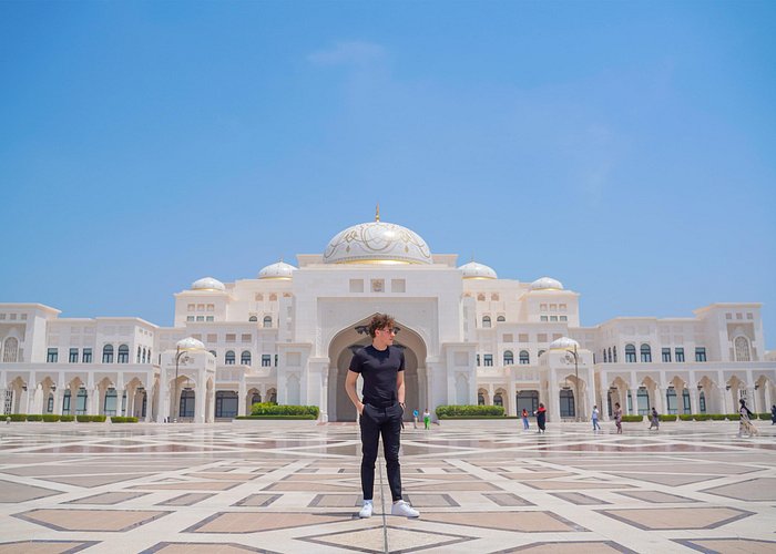 MARAVILLAS DE DUBAI y ABU DHABI CON PLAYA - 2026