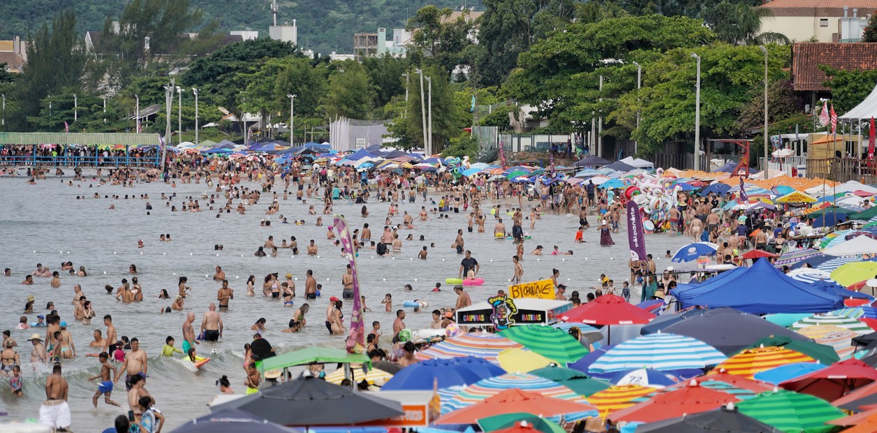FLORIANOPOLIS - EN AVION - VERANO 2026